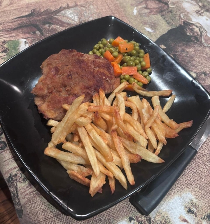 Beef Tenderloin Cordon Bleu